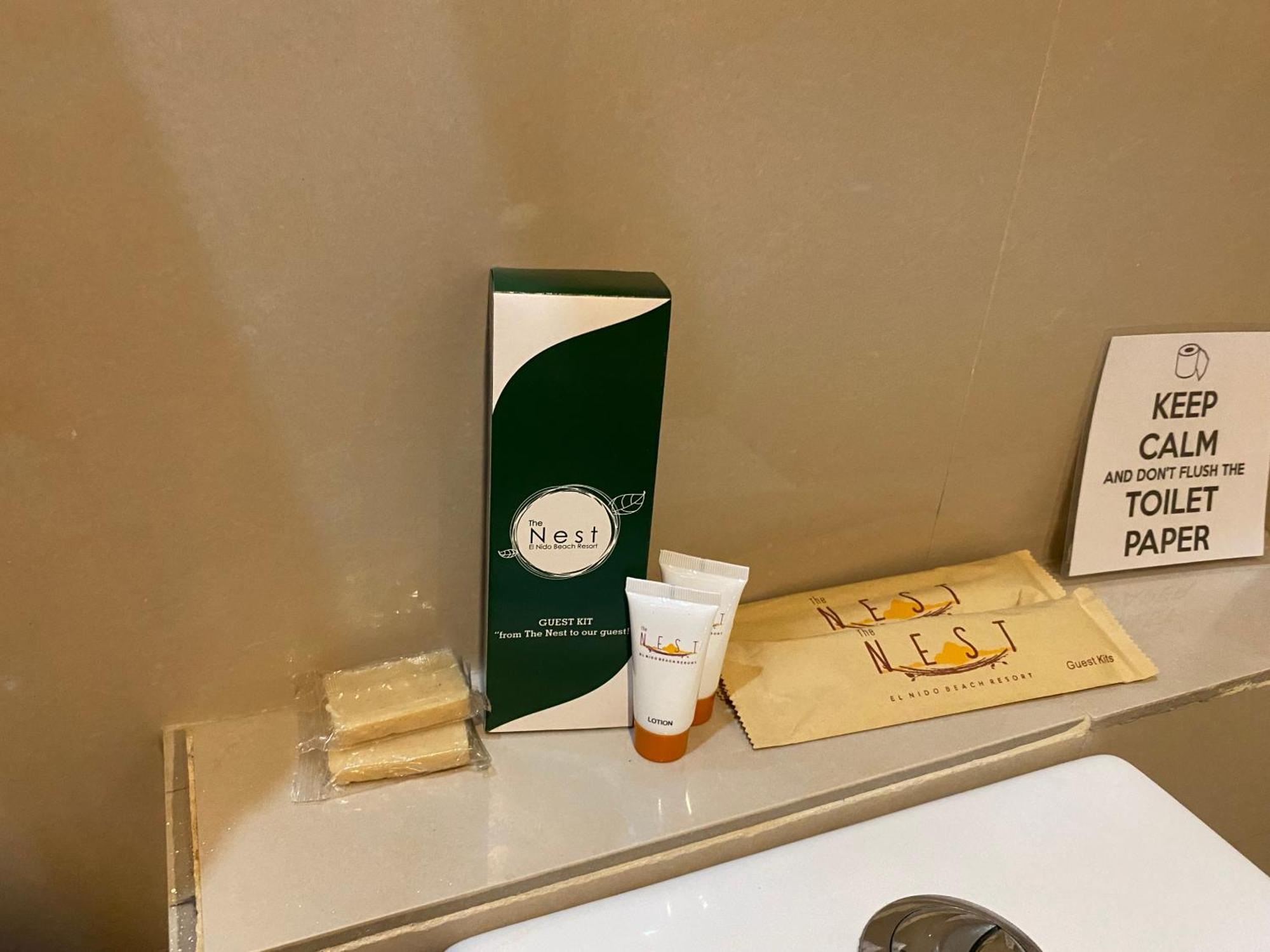 爱妮岛海滩度假村 外观 照片